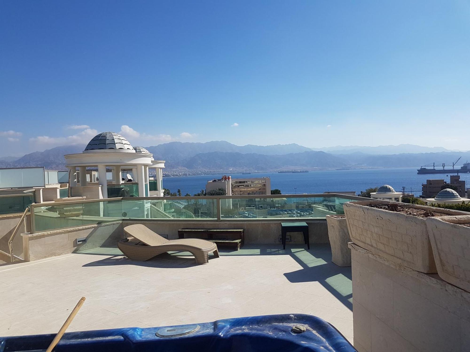 Palmore Top Luxury Penthause With Juccuzi First Line Of The Seaside Daire Eilat Dış mekan fotoğraf