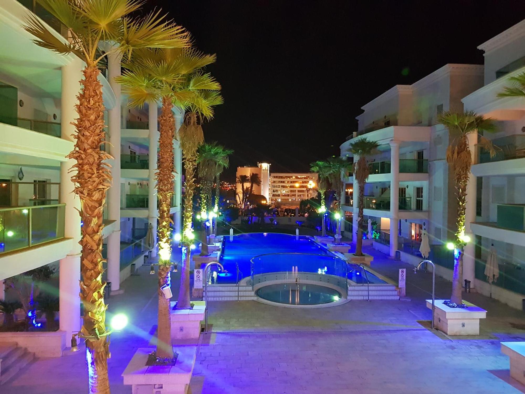 Palmore Top Luxury Penthause With Juccuzi First Line Of The Seaside Daire Eilat Dış mekan fotoğraf